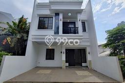Rumah Berkualitas Jagakarsa, Jakarta Selatan, Luas 125m² Bangunan 240m² Rumah Berkualitas Jagakarsa, Jakarta Selatan, Luas 125m² Bangunan 240m²