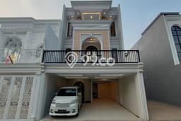 Hunian Mewah Siap Huni LT 116m2 di Jagakarsa, Jakarta Selatan Hunian Mewah Siap Huni LT 116m2 di Jagakarsa, Jakarta Selatan