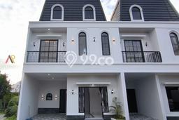 NEW LISTING! Rumah Premium di Jagakarsa, Luas 80m² LB 38m² NEW LISTING! Rumah Premium di Jagakarsa, Luas 80m² LB 38m²