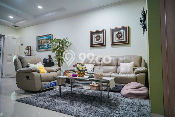 Siap Huni Hunian Elit 5 Kamar di Kelapa Gading Dekat ke Mana Saja Siap Huni Hunian Elit 5 Kamar di Kelapa Gading Dekat ke Mana Saja