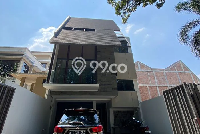 Rumah Luxury Modern Tanpa Renovasi di Pangkalan Jati Depok Rumah Luxury Modern Tanpa Renovasi di Pangkalan Jati Depok