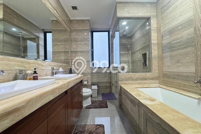 Sewa Apartemen Terjangkau 3 BR di scbd Jakarta Selatan Sewa Apartemen Terjangkau 3 BR di scbd Jakarta Selatan