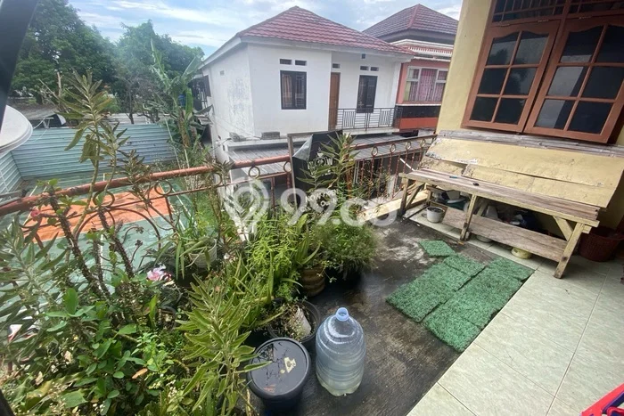 Rumah Luas Asri 3 KT Siap Pakai di Pangkalan Jati Depok Rumah Luas Asri 3 KT Siap Pakai di Pangkalan Jati Depok