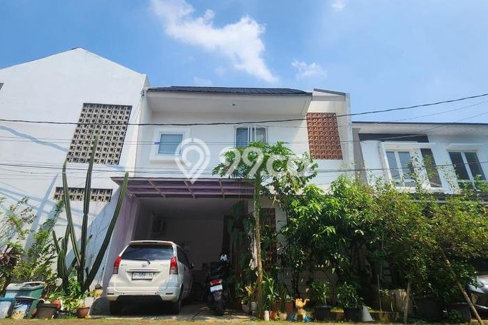 Jual Rumah Strategis Bagus Punya 3 KT di Beji Depok SHM Jual Rumah Strategis Bagus Punya 3 KT di Beji Depok SHM