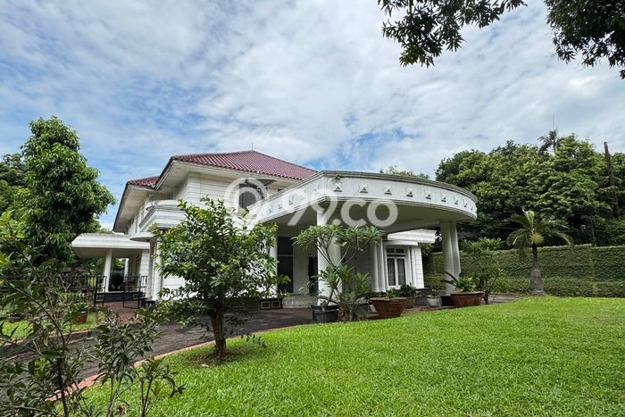 For Sale! Luxury House LT 2492m2 Desain Elegan di Ragunan For Sale! Luxury House LT 2492m2 Desain Elegan di Ragunan
