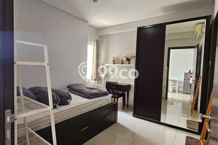 Apartemen Disewakan 2 Kamar Hemat Siap Huni di Jakarta Selatan, Luas 53m2 Apartemen Disewakan 2 Kamar Hemat Siap Huni di Jakarta Selatan, Luas 53m2