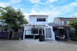Dijual Rumah 4 Kamar Lokasi Strategis Nyaman dan Strategis di Cinere Dijual Rumah 4 Kamar Lokasi Strategis Nyaman dan Strategis di Cinere