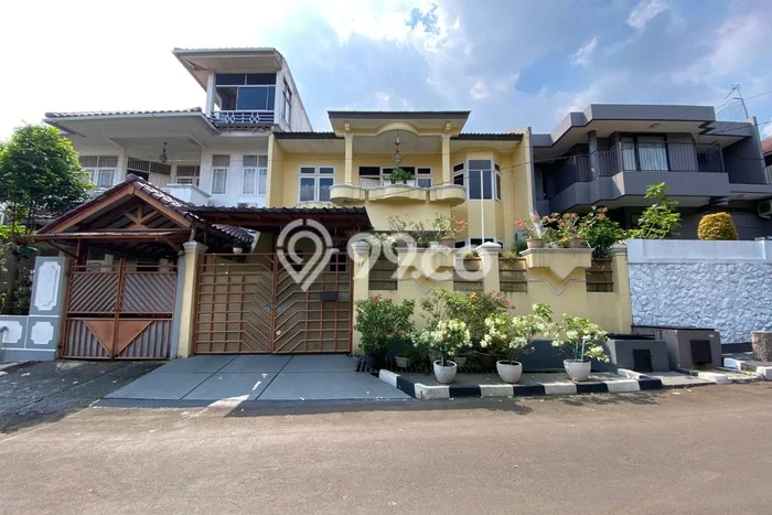 Hot Offer Hunian Premium Ideal dan Luas di Cinere, Depok Hot Offer Hunian Premium Ideal dan Luas di Cinere, Depok