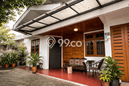 Rumah Modern Cantik 5 Kamar Siap Huni di Cinere Rumah Modern Cantik 5 Kamar Siap Huni di Cinere