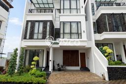 Dijual Rumah Luas Elegan Dengan View Cantik di Lebak Bulus, Jakarta Selatan Dijual Rumah Luas Elegan Dengan View Cantik di Lebak Bulus, Jakarta Selatan
