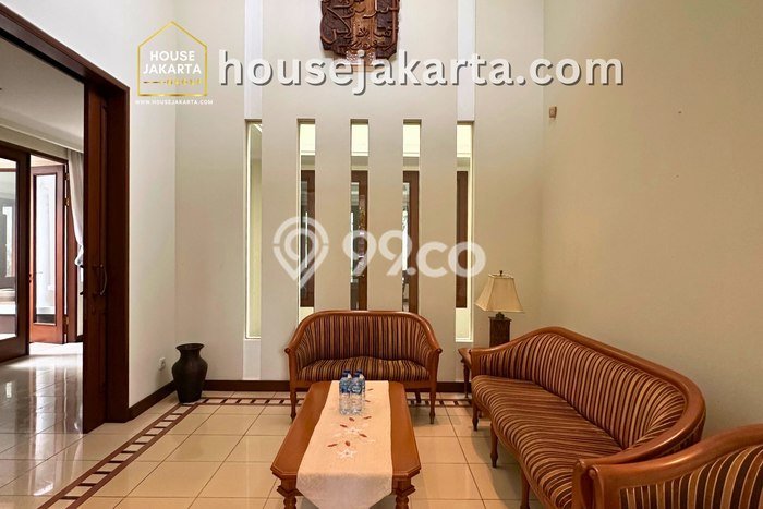 Ready to Use! Luxury House LT 605m2 Desain Modern di Mampang Ready to Use! Luxury House LT 605m2 Desain Modern di Mampang