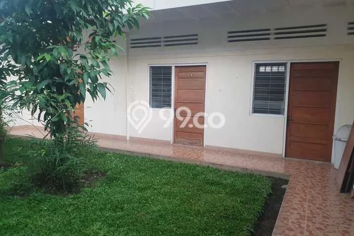 Lokasi terbaik! Rumah siap huni dikontrakkan di Coblong LB 250m2 Lokasi terbaik! Rumah siap huni dikontrakkan di Coblong LB 250m2