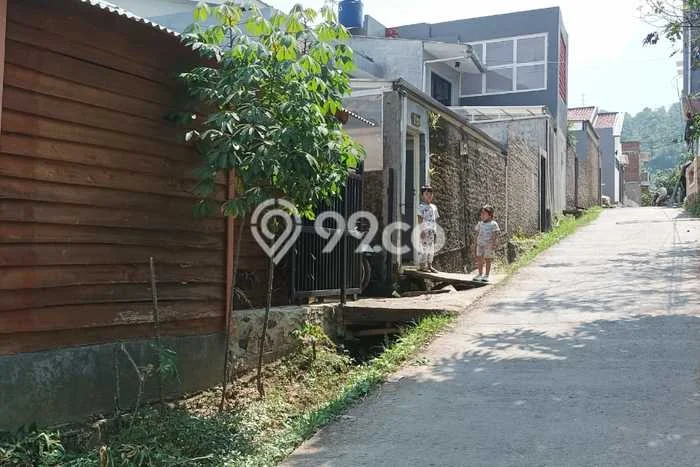 Tanah Dijual Lokasi Cimenyan, Bandung Luas 114m2 Legalitas Aman Tanah Dijual Lokasi Cimenyan, Bandung Luas 114m2 Legalitas Aman