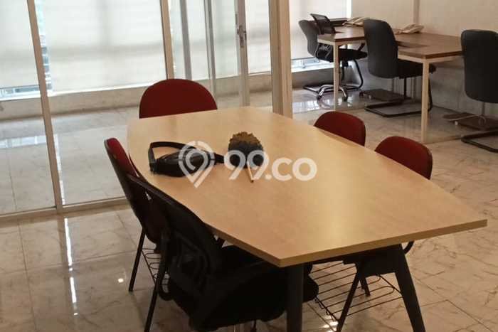Ruko untuk disewa di Bojongloa Kaler punya LT 97m2 & LB 210m2 harga sewa kompetitif Ruko untuk disewa di Bojongloa Kaler punya LT 97m2 & LB 210m2 harga sewa kompetitif