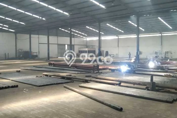 Gudang di , Luas 2315m2m², Kawasan Bisnis, Ramai Gudang di , Luas 2315m2m², Kawasan Bisnis, Ramai
