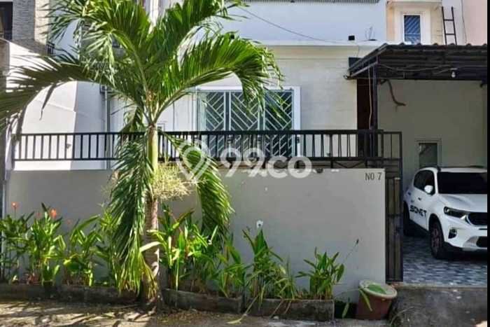 Investasi Menjanjikan! Vila Kawasan , Luas 114m2m², Posisi Strategis Investasi Menjanjikan! Vila Kawasan , Luas 114m2m², Posisi Strategis