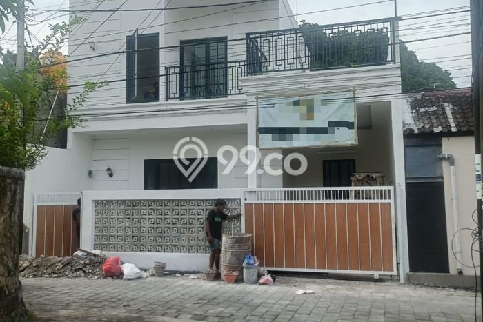 LOKASI STRATEGIS! Vila di , Luas 100m2m², Dekat fasilitas umum LOKASI STRATEGIS! Vila di , Luas 100m2m², Dekat fasilitas umum