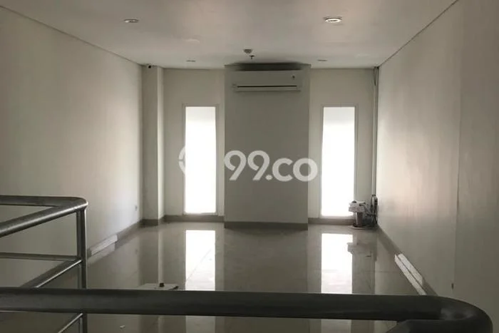 Unit Ruko Dijual di Bekasi LT 95m2 & LB 180m2 Unit Ruko Dijual di Bekasi LT 95m2 & LB 180m2