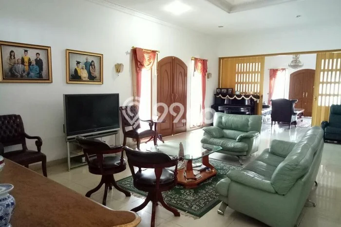 Rumah Luxury Modern Tanpa Renovasi di Tubagus Ismail Bandung Rumah Luxury Modern Tanpa Renovasi di Tubagus Ismail Bandung