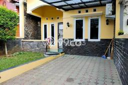 Rumah Asri dengan 3 Kamar Tidur di Lokasi Antapani, Bandung Rumah Asri dengan 3 Kamar Tidur di Lokasi Antapani, Bandung