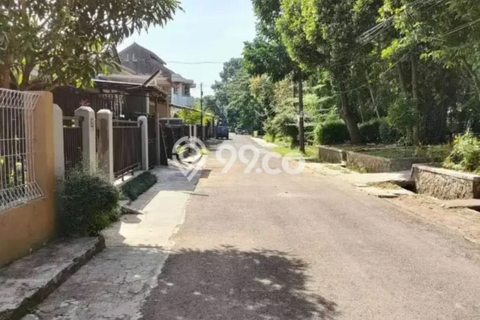For Sale! Premium House LT 220m2 Desain Elegan di Burangrang For Sale! Premium House LT 220m2 Desain Elegan di Burangrang