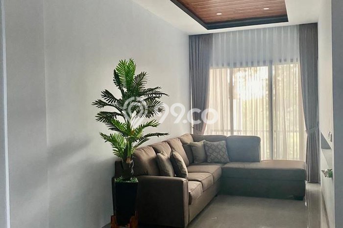 Ready to Use! Luxury House LT 240m2 Desain Elegan di Pondok Hijau Ready to Use! Luxury House LT 240m2 Desain Elegan di Pondok Hijau