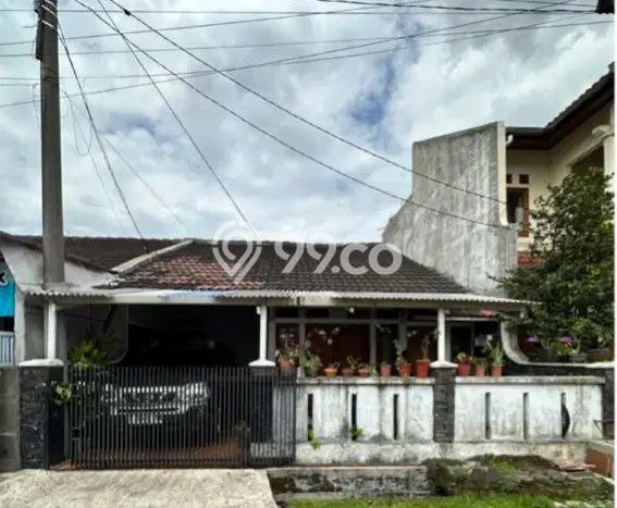 Jual Rumah Favorit Siap Huni LB 100m2 di Antapani, Bandung Jual Rumah Favorit Siap Huni LB 100m2 di Antapani, Bandung