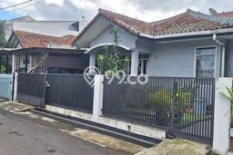Dijual Rumah 3 Kamar Lokasi Ideal Nyaman dan Strategis di Arcamanik Dijual Rumah 3 Kamar Lokasi Ideal Nyaman dan Strategis di Arcamanik
