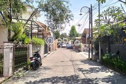 Kesempatan Investasi Rumah Terawat di Kawasan BKR, Bandung Kesempatan Investasi Rumah Terawat di Kawasan BKR, Bandung