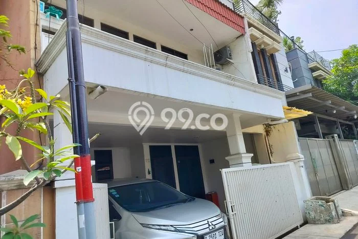 Rumah Luxury Modern Siap Huni di Kayu Putih Jakarta Timur Rumah Luxury Modern Siap Huni di Kayu Putih Jakarta Timur