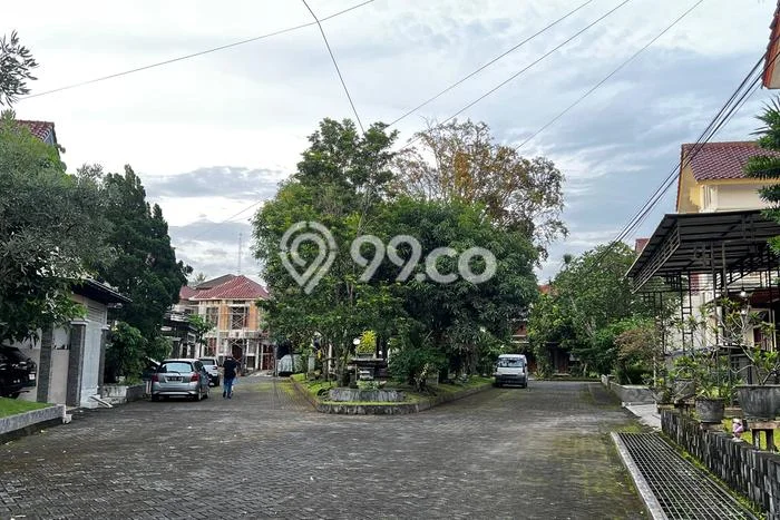 Lokasi strategis! Rumah siap huni disewakan di Ngaglik LB 105m2 Lokasi strategis! Rumah siap huni disewakan di Ngaglik LB 105m2