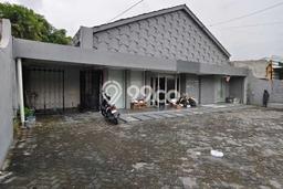 Ruko bagus disewakan di Gondokusuman Yogyakarta dengan LB 380m2 harga sewa terbaik Ruko bagus disewakan di Gondokusuman Yogyakarta dengan LB 380m2 harga sewa terbaik