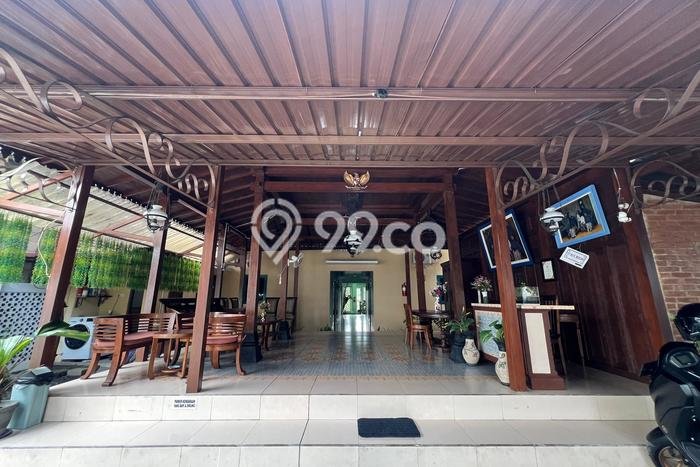 Dijual Segera Kost 19 Kamar, 20 Kamar Mandi di Sewon, Bantul, Luas 360m2 Dijual Segera Kost 19 Kamar, 20 Kamar Mandi di Sewon, Bantul, Luas 360m2