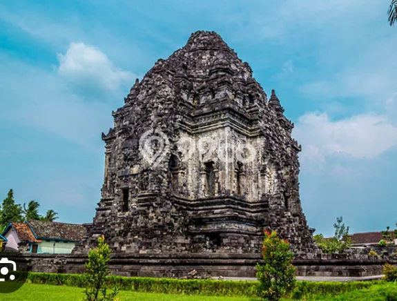 Gudang Kawasan Strategis Kawasan Depok, Luas 300m2m², Lokasi Strategis Gudang Kawasan Strategis Kawasan Depok, Luas 300m2m², Lokasi Strategis