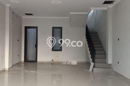 Unit Ruko Disewa Lokasi Ngaglik, Sleman Spesifikasi Luas Bangunan 210m2 Unit Ruko Disewa Lokasi Ngaglik, Sleman Spesifikasi Luas Bangunan 210m2