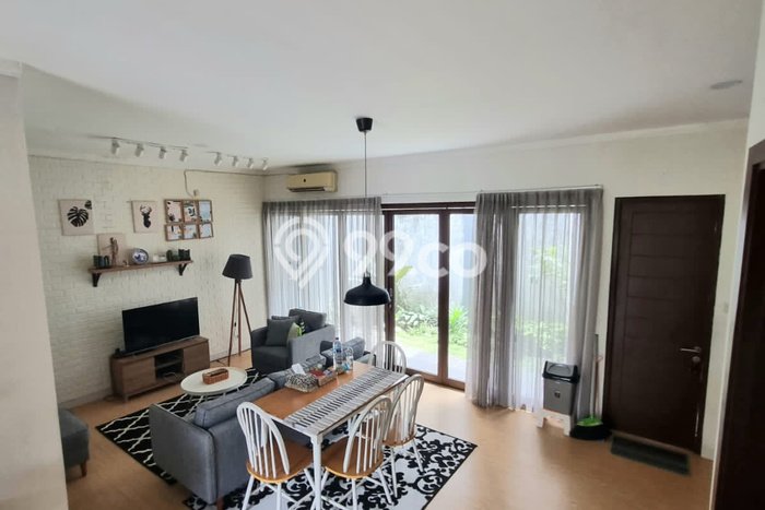 Hunian Premium di Tangerang Selatan Lokasi Strategis Kondisi Baik Hunian Premium di Tangerang Selatan Lokasi Strategis Kondisi Baik