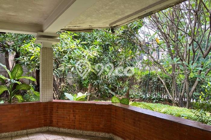 Dijual Hunian Mewah dengan Fasilitas Sekitar Lengkap di Menteng, Jakarta Pusat Dijual Hunian Mewah dengan Fasilitas Sekitar Lengkap di Menteng, Jakarta Pusat