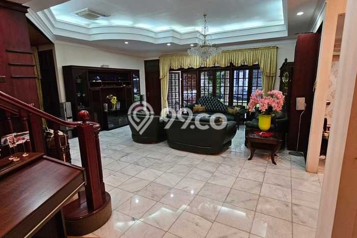 Hot Offer Hunian Premium Ideal dan Luas di Ciputat Timur, Tangerang Selatan Hot Offer Hunian Premium Ideal dan Luas di Ciputat Timur, Tangerang Selatan