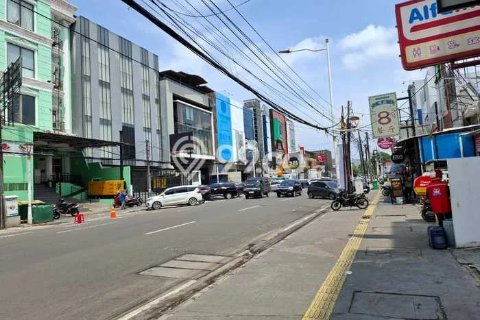 Unit Komersial Disewakan di Jakarta Utara Area Strategis Harga Kompetitif Unit Komersial Disewakan di Jakarta Utara Area Strategis Harga Kompetitif