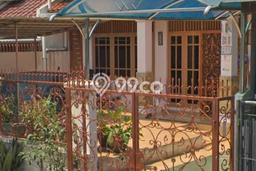 Rumah Minimalis 3 Kamar LT 180m2 di BSD Griya Loka Rumah Minimalis 3 Kamar LT 180m2 di BSD Griya Loka