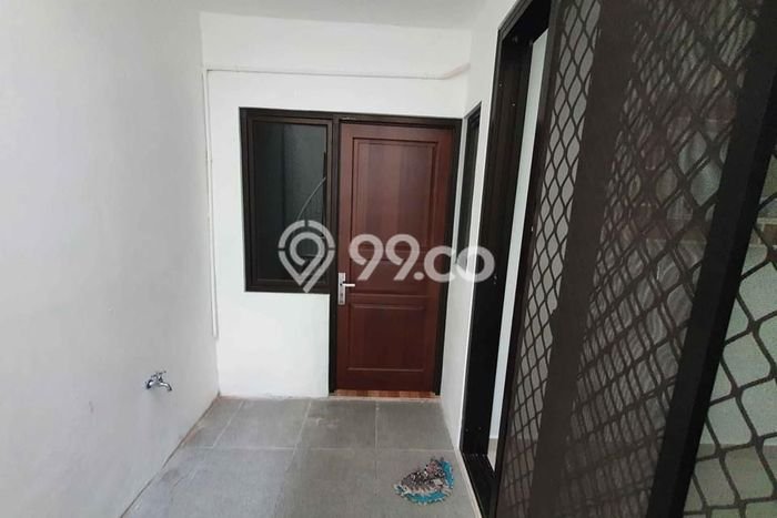 Jual Rumah Minimalis Bagus Punya 4 KT di Curug Tangerang SHM Jual Rumah Minimalis Bagus Punya 4 KT di Curug Tangerang SHM
