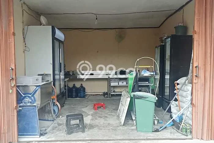 Gudang Siap Pakai di Pesanggrahan, Luas 20m², Area Komersial Gudang Siap Pakai di Pesanggrahan, Luas 20m², Area Komersial