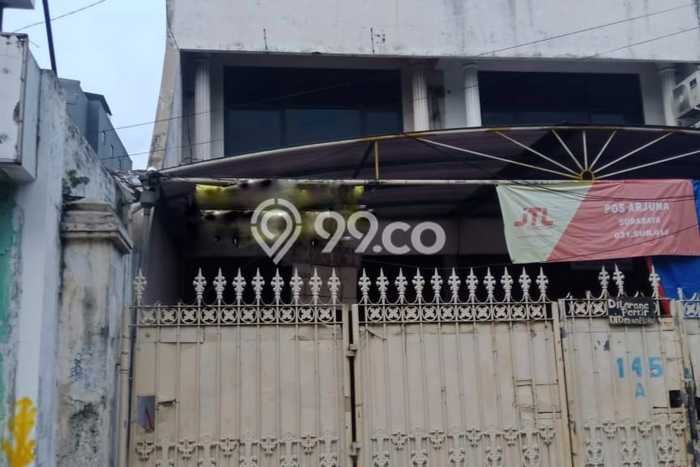 Ruko disewakan lokasi strategis Sawahan Surabaya 90m2 Ruko disewakan lokasi strategis Sawahan Surabaya 90m2
