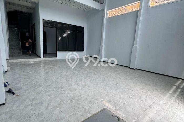 Untuk Dijual! Ruko di Surabaya Kota Surabaya LT 125m2 / LB 125m2 Kawasan Bisnis Untuk Dijual! Ruko di Surabaya Kota Surabaya LT 125m2 / LB 125m2 Kawasan Bisnis