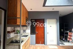 For Sale Rumah 4 Kamar Lokasi Strategis Nyaman dan Strategis di Ciputat Timur For Sale Rumah 4 Kamar Lokasi Strategis Nyaman dan Strategis di Ciputat Timur