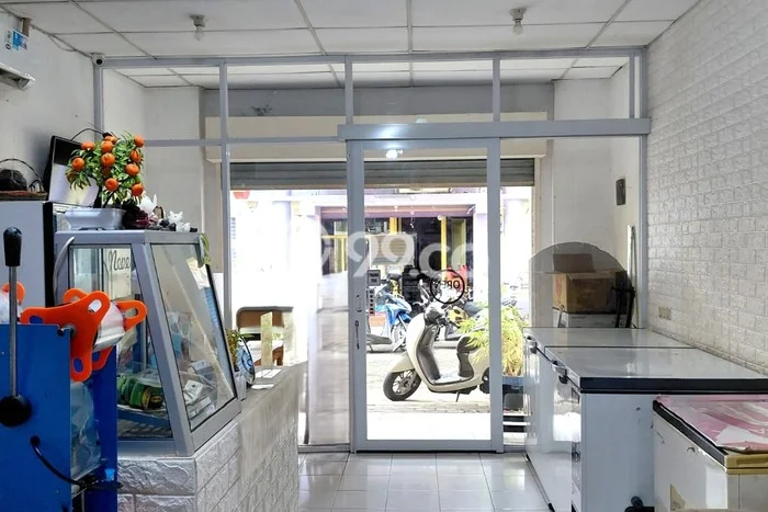 Ruko Paling Dicari LB 32m2 Dijual di Serpong Ruko Paling Dicari LB 32m2 Dijual di Serpong