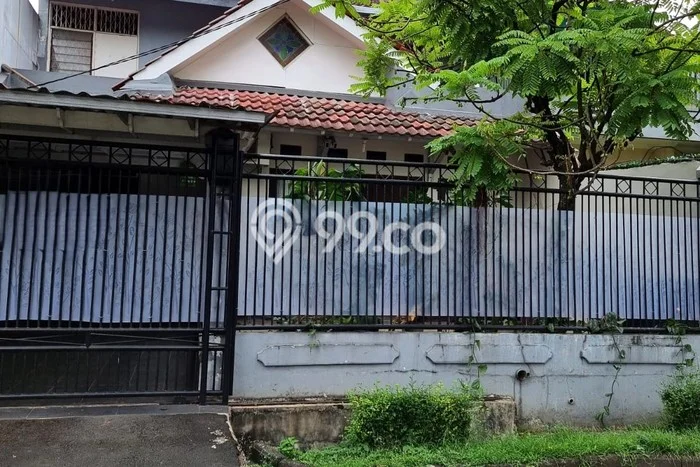Rumah Kontrakan Tangerang Selatan LT 120m2 LB 150m2 Area Bintaro Rumah Kontrakan Tangerang Selatan LT 120m2 LB 150m2 Area Bintaro