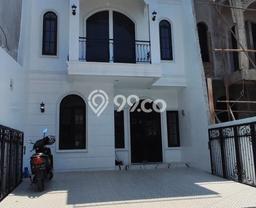 Dijual Rumah Eksklusif 4 KT di BKR, Bandung Dijual Rumah Eksklusif 4 KT di BKR, Bandung