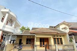 For Sale Rumah 2 Kamar Lokasi Ideal Nyaman dan Strategis di Antapani For Sale Rumah 2 Kamar Lokasi Ideal Nyaman dan Strategis di Antapani