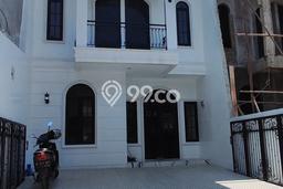 Dijual Rumah Strategis Bagus Punya 4 KT di BKR Bandung SHM Dijual Rumah Strategis Bagus Punya 4 KT di BKR Bandung SHM